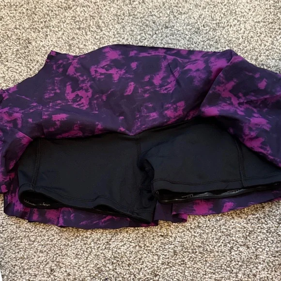lululemon athletica Black and Purple Skirt - Picture 4 of 4